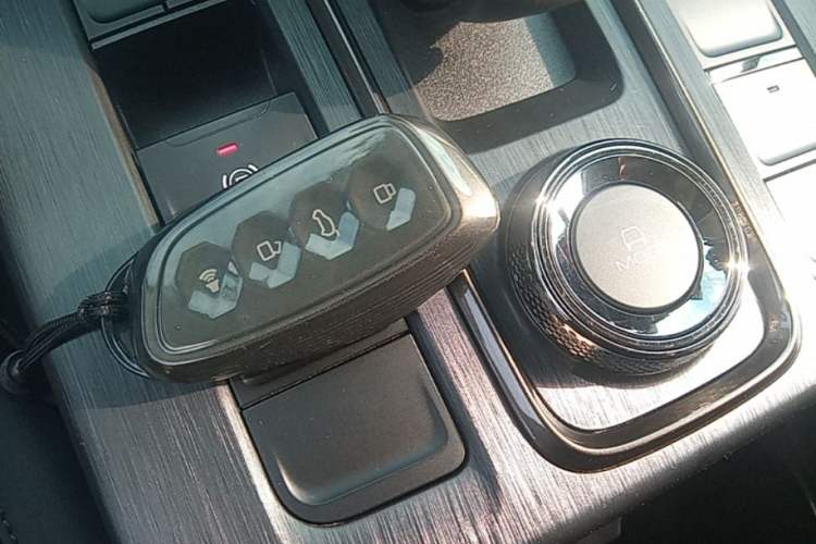 Used Haval H9 2024 2.4T Diesel 4x4 Extreme Edition Vehicle Key