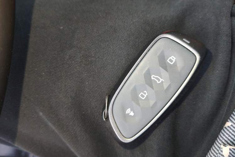 Used Haval H9 2024 2.4T Diesel 4x4 Extreme Edition Vehicle Key
