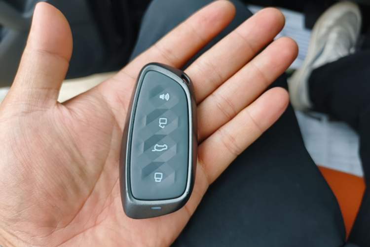 Used Haval H9 2024 2.0T Gasoline All-Wheel-Drive Extreme Edition Vehicle Key