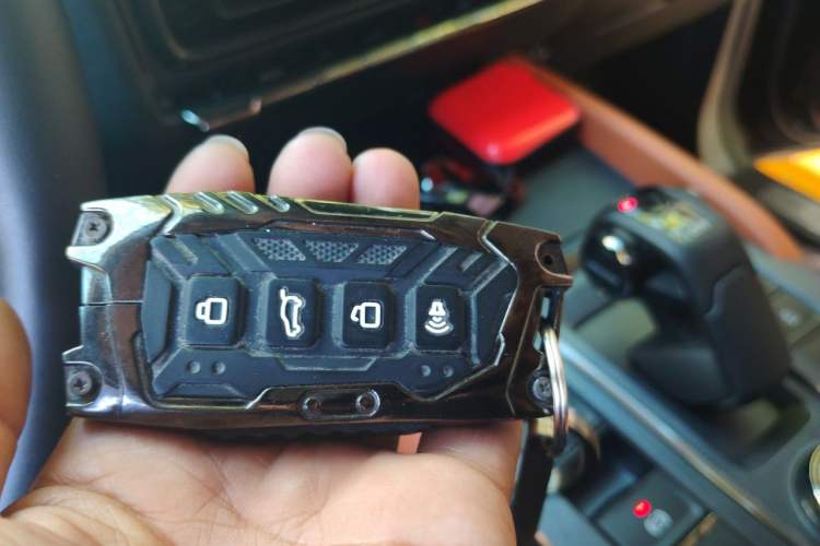 Used Haval H9 2024 2.0T Gasoline All-Wheel-Drive Extreme Edition Vehicle Key