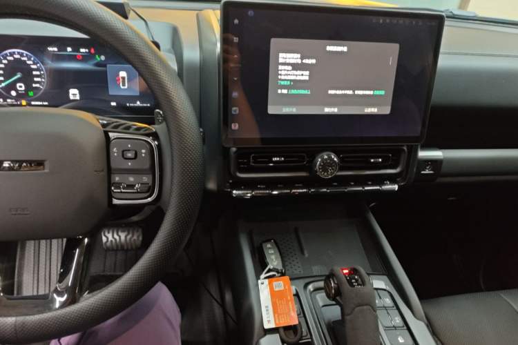 Used Haval H9 2024 2.0T Gasoline All-Wheel-Drive Extreme Edition Audio And AC Panel