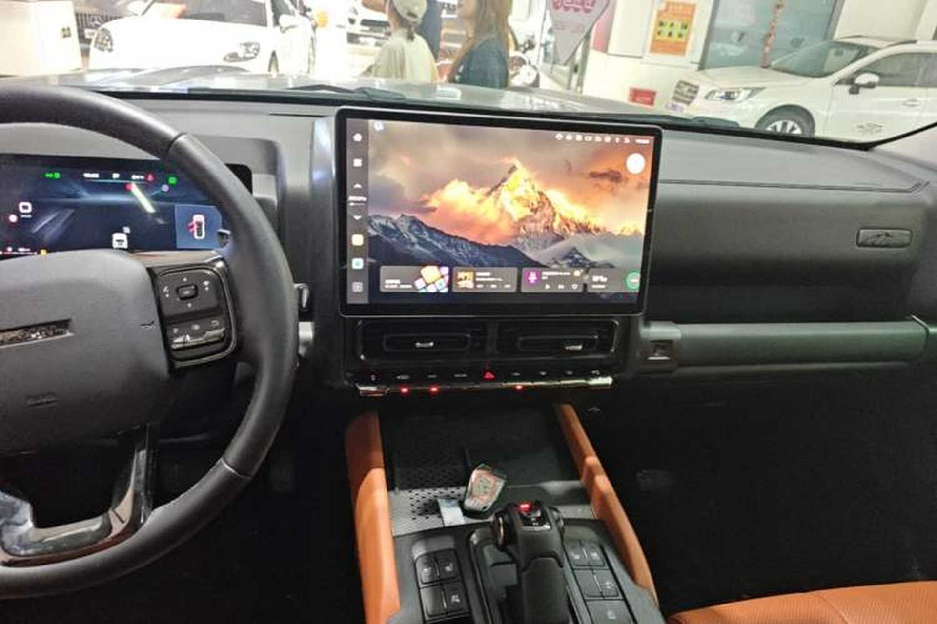 Used Haval H9 2024 2.0T Gasoline All-Wheel-Drive Extreme Edition Audio And AC Panel