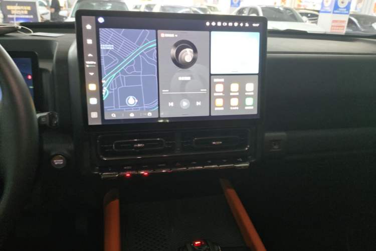 Used Haval H9 2024 2.0T Gasoline All-Wheel-Drive Extreme Edition Audio And AC Panel
