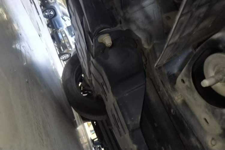 Used Haval H9 2024 2.0T Gasoline All-Wheel-Drive Extreme Edition Chassis Front Left