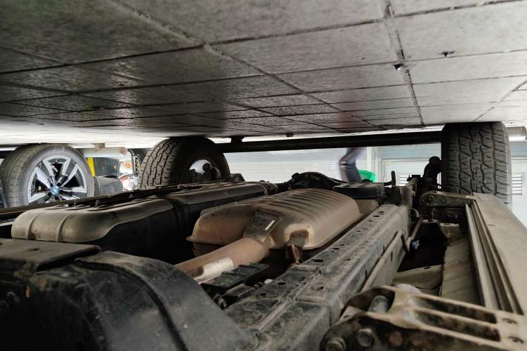 Used Haval H9 2024 2.4T Diesel 4x4 Extreme Edition Chassis Front Right