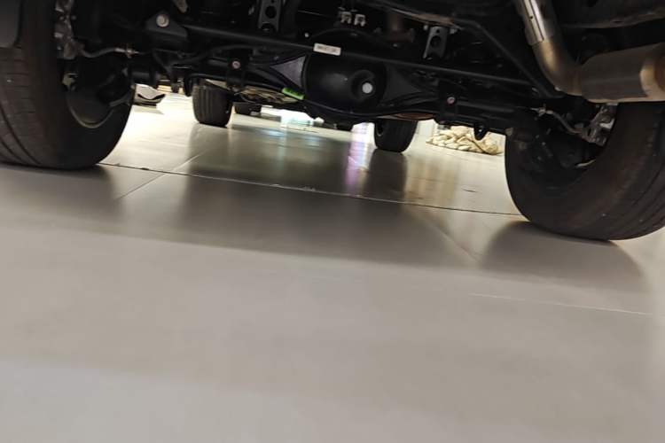 Used Haval H9 2024 2.0T Gasoline All-Wheel-Drive Extreme Edition Chassis Rear