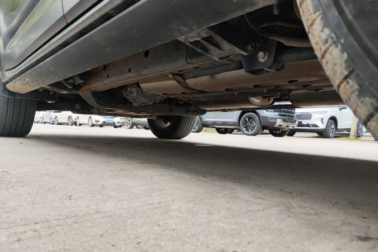 Used Haval H9 2024 2.0T Gasoline All-Wheel-Drive Extreme Edition Chassis Rear Left