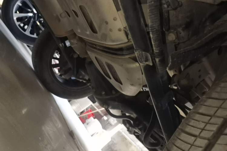 Used Haval H9 2024 2.0T Gasoline All-Wheel-Drive Extreme Edition Chassis Rear Left