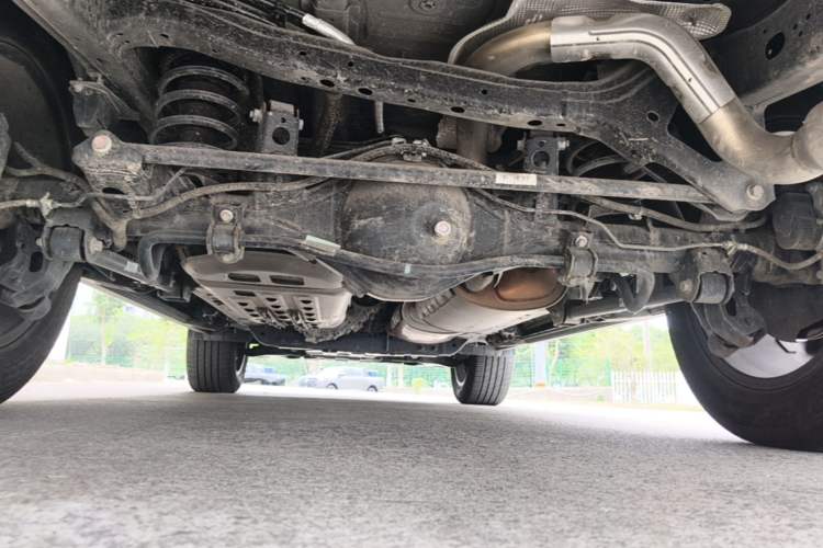 Used Haval H9 2024 2.0T Gasoline All-Wheel-Drive Extreme Edition Chassis Rear