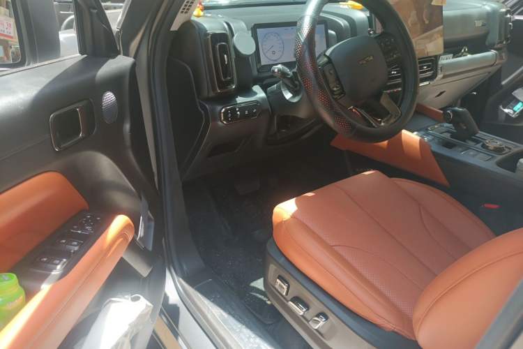 Used Haval H9 2024 2.0T Gasoline 4x4 Territory Edition Driver Seat