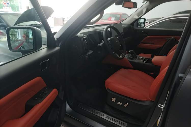 Used Haval H9 2024 2.0T Gasoline All-Wheel-Drive Extreme Edition Driver Seat