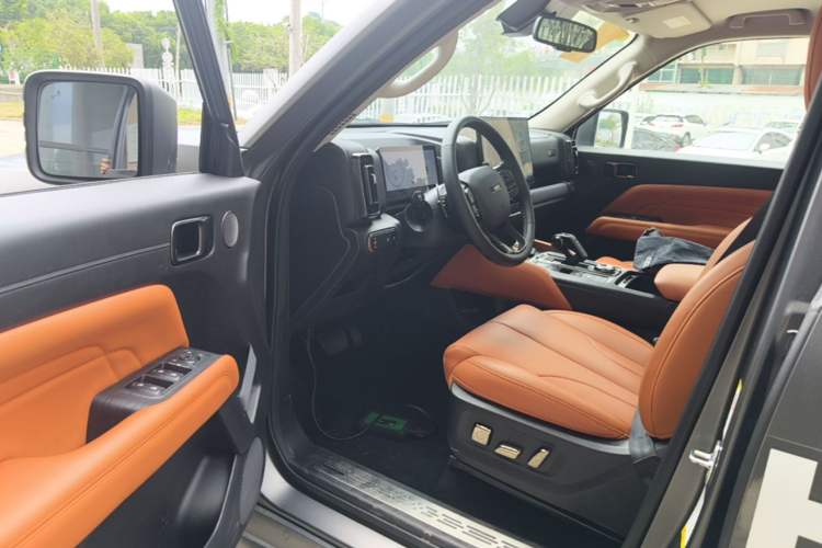 Used Haval H9 2024 2.0T Gasoline All-Wheel-Drive Extreme Edition Driver Seat