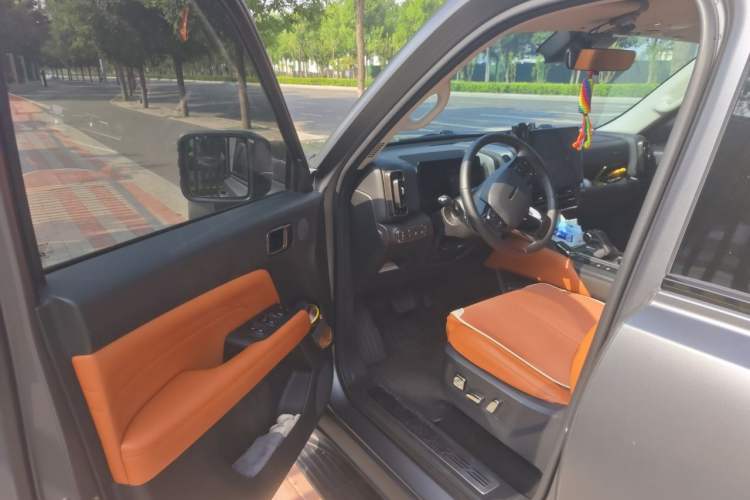 Used Haval H9 2024 2.0T Gasoline 4x4 Territory Edition Driver Seat