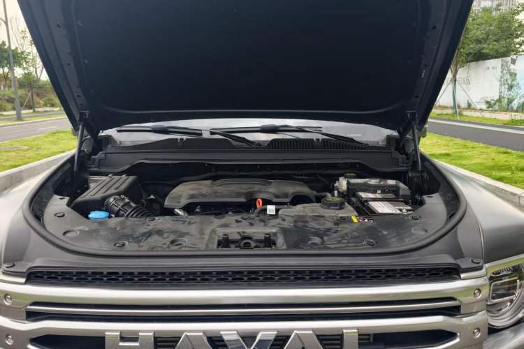Used Haval H9 2024 2.0T Gasoline All-Wheel-Drive Extreme Edition Engine Bay