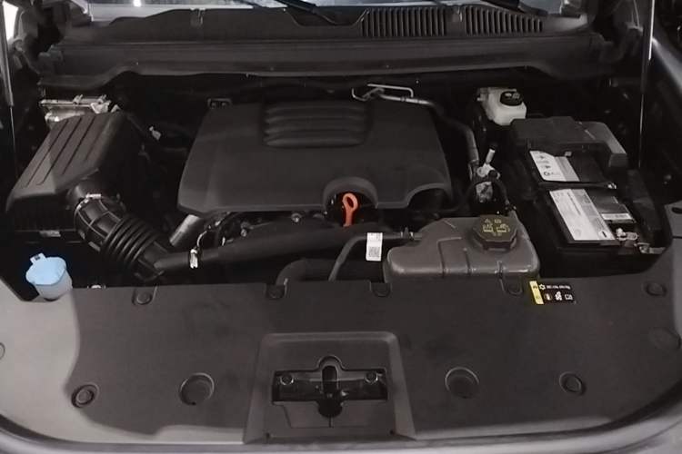 Used Haval H9 2024 2.0T Gasoline All-Wheel-Drive Extreme Edition Engine Bay