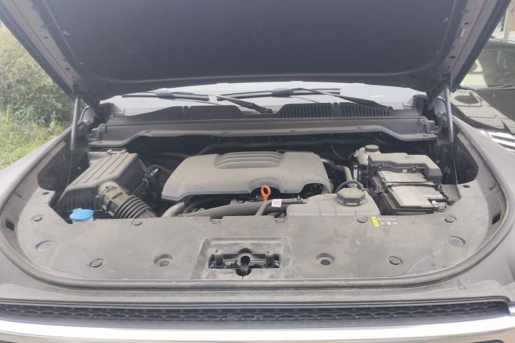 Used Haval H9 2024 2.0T Gasoline All-Wheel-Drive Extreme Edition Engine Bay