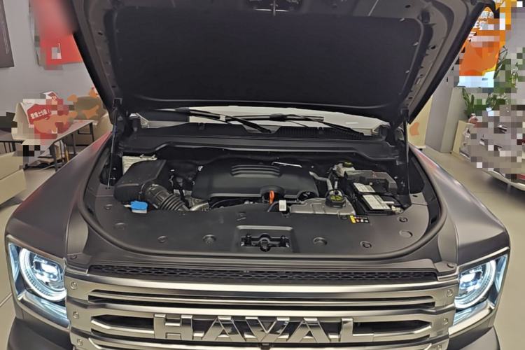 Used Haval H9 2024 2.0T Gasoline All-Wheel-Drive Extreme Edition Engine Bay