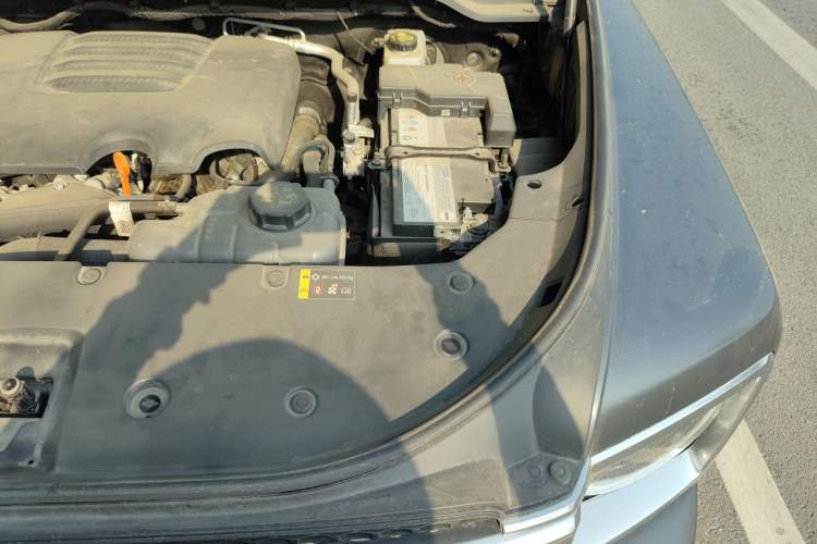 Used Haval H9 2024 2.0T Gasoline All-Wheel-Drive Extreme Edition Engine Bay Left