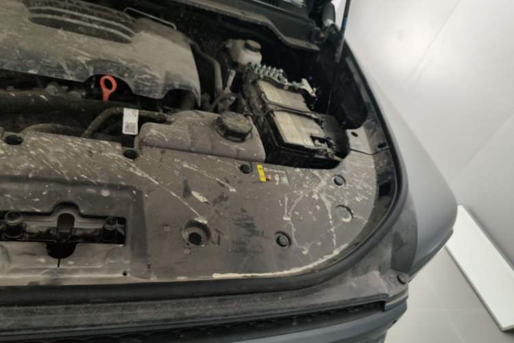 Used Haval H9 2024 2.0T Gasoline All-Wheel-Drive Extreme Edition Engine Bay Left
