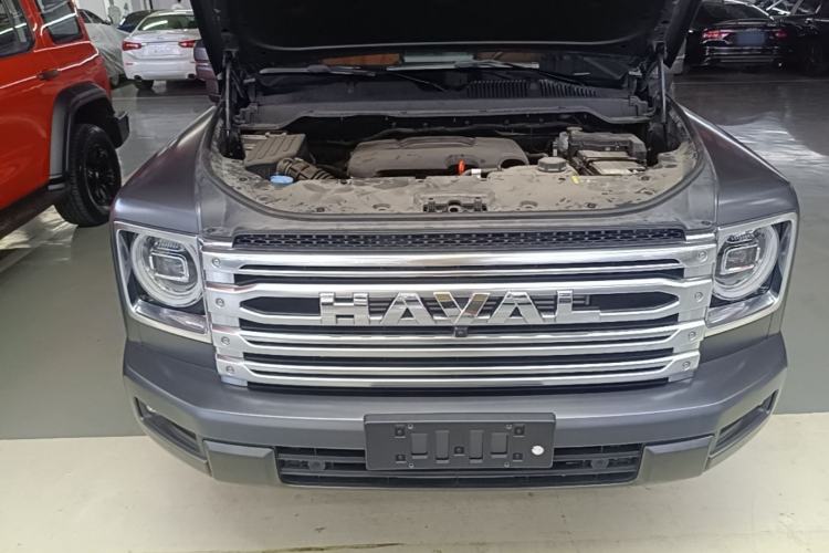 Used Haval H9 2024 2.0T Gasoline All-Wheel-Drive Extreme Edition Engine Bay