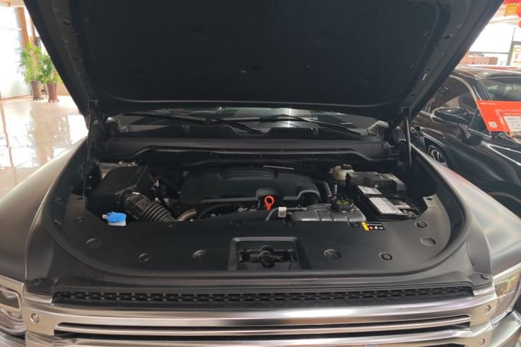 Used Haval H9 2024 2.0T Gasoline All-Wheel-Drive Extreme Edition Engine Bay