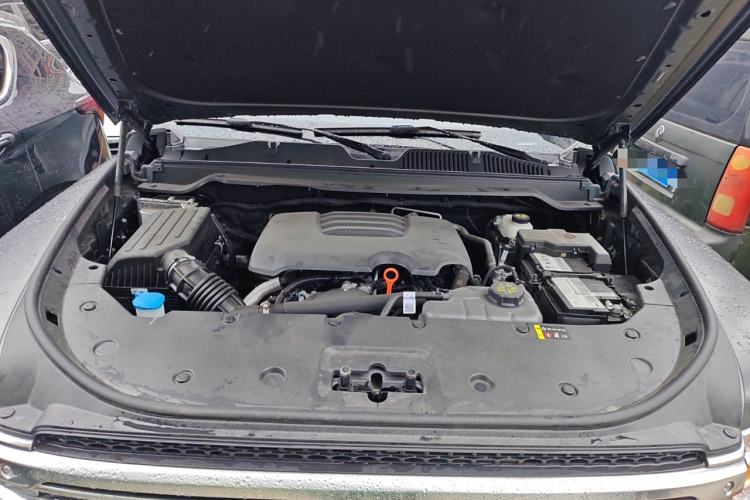 Used Haval H9 2024 2.0T Gasoline All-Wheel-Drive Extreme Edition Engine Bay