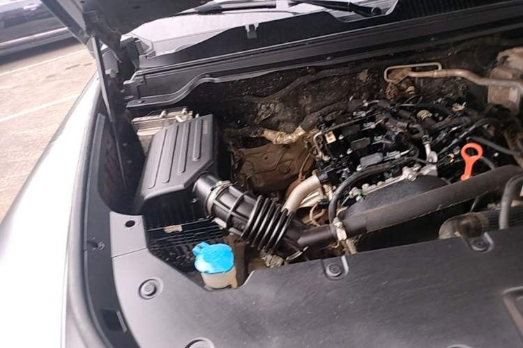 Used Haval H9 2024 2.0T Gasoline All-Wheel-Drive Extreme Edition Engine Bay Right
