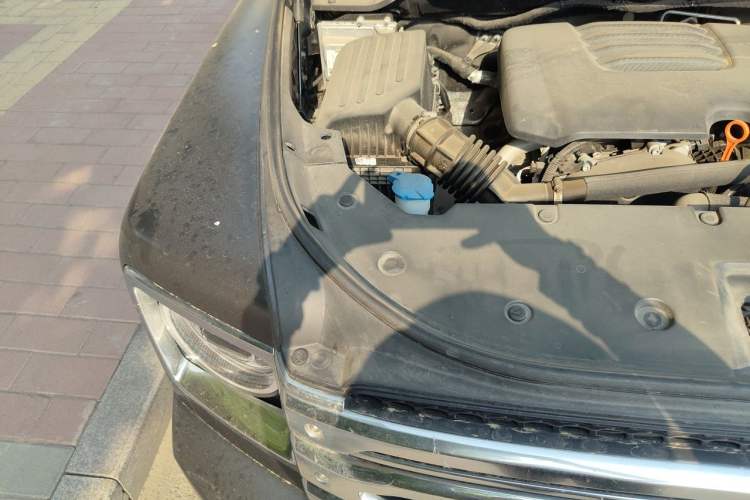 Used Haval H9 2024 2.0T Gasoline All-Wheel-Drive Extreme Edition Engine Bay Right