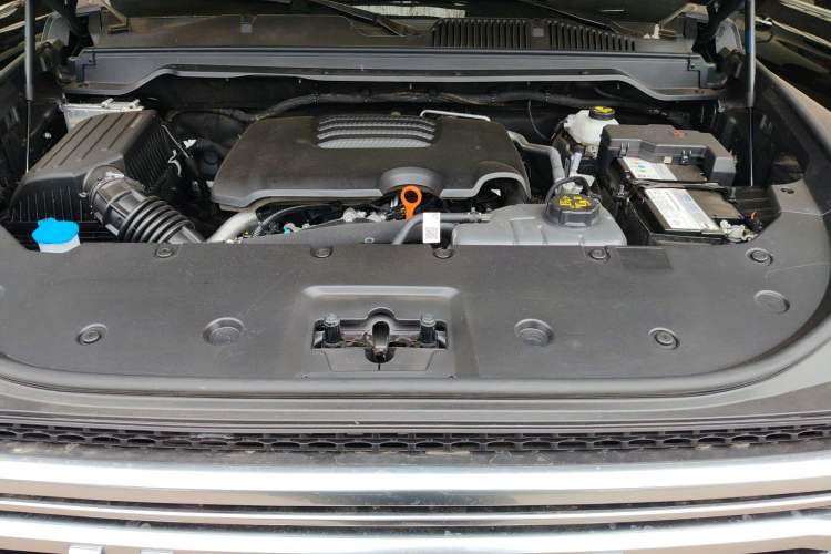 Used Haval H9 2024 2.0T Gasoline All-Wheel-Drive Extreme Edition Engine Bay