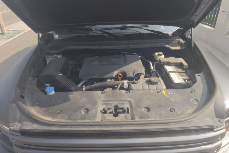 Used Haval H9 2024 2.0T Gasoline 4x4 Territory Edition Engine Bay