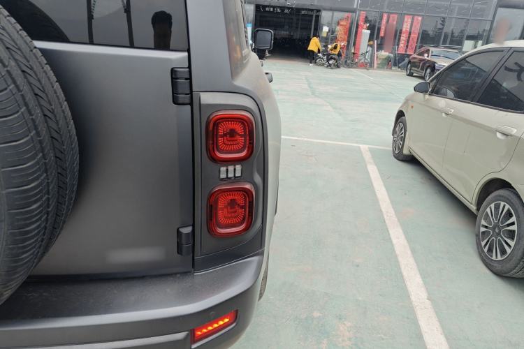 Used Haval H9 2024 2.0T Gasoline All-Wheel-Drive Extreme Edition Exterior 3