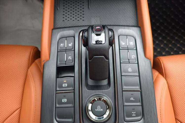 Used Haval H9 2024 2.0T Gasoline All-Wheel-Drive Extreme Edition Gear Lever