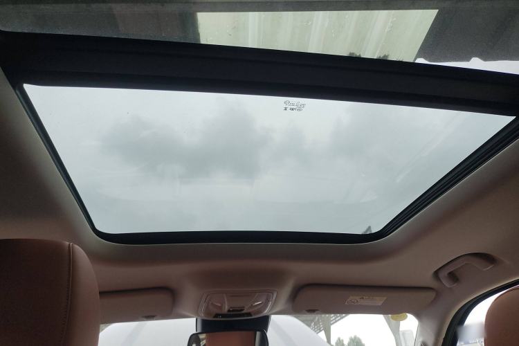 Used Haval H9 2024 2.0T Gasoline All-Wheel-Drive Extreme Edition Headliner