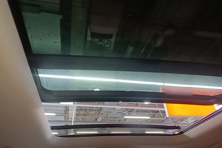 Used Haval H9 2024 2.0T Gasoline All-Wheel-Drive Extreme Edition Headliner
