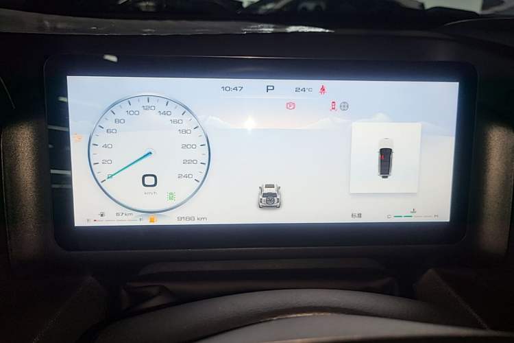 Used Haval H9 2024 2.0T Gasoline All-Wheel-Drive Extreme Edition Instrument Cluster