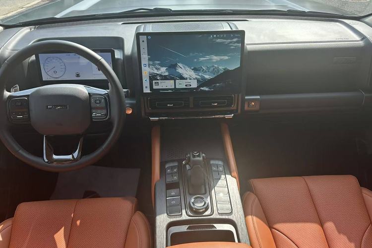 Used Haval H9 2024 2.0T Gasoline All-Wheel-Drive Extreme Edition Interior 1