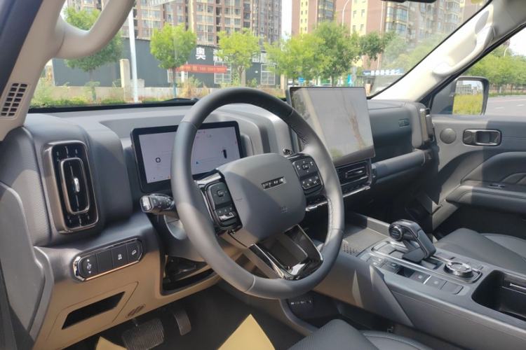 Used Haval H9 2024 2.0T Gasoline All-Wheel-Drive Extreme Edition Interior 10