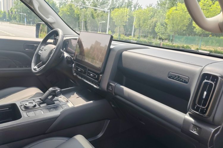 Used Haval H9 2024 2.0T Gasoline All-Wheel-Drive Extreme Edition Interior 11