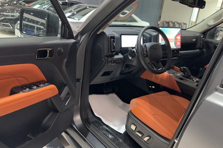 Used Haval H9 2024 2.0T Gasoline All-Wheel-Drive Extreme Edition Interior 2