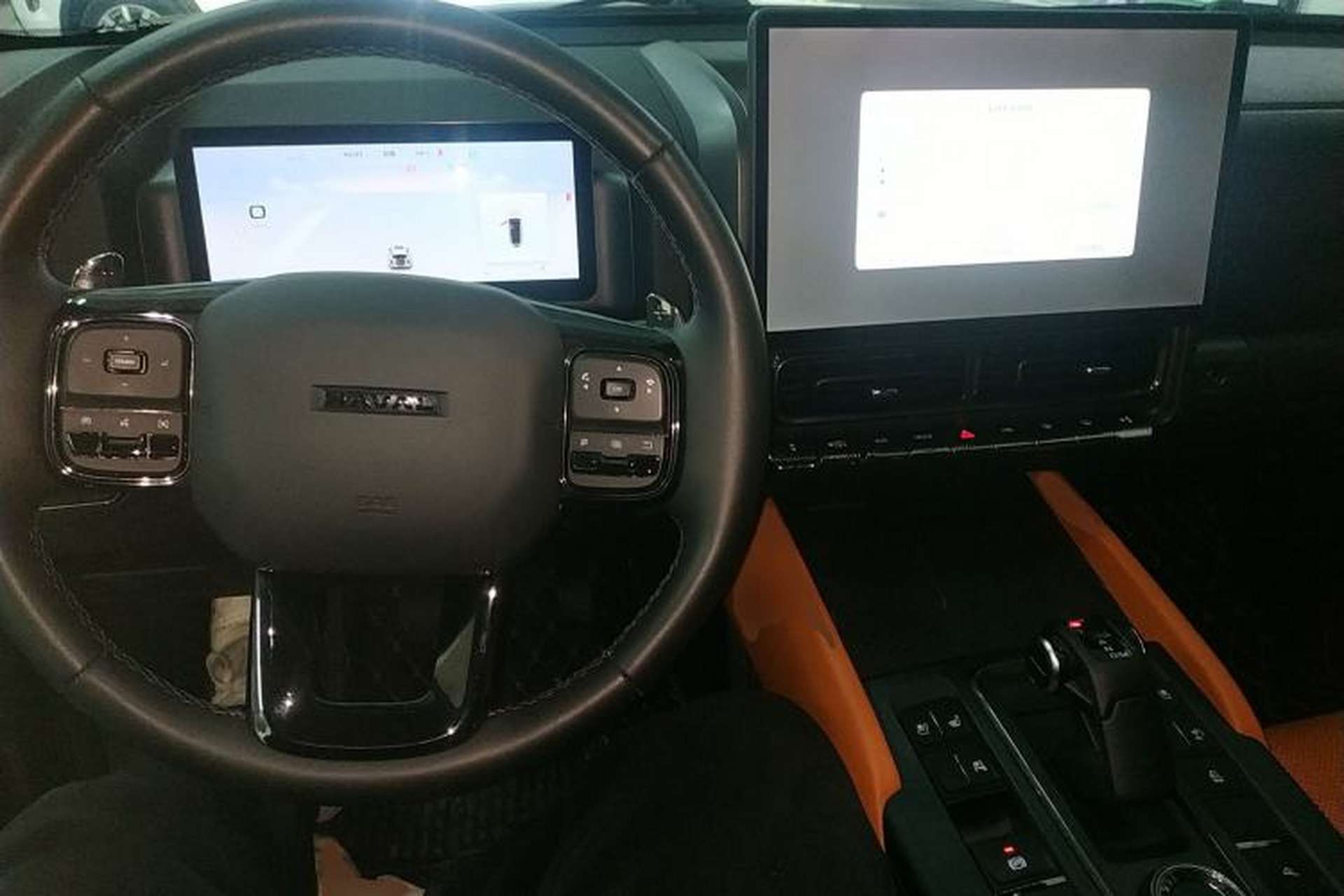 Used Haval H9 2024 2.0T Gasoline All-Wheel-Drive Extreme Edition Interior 2