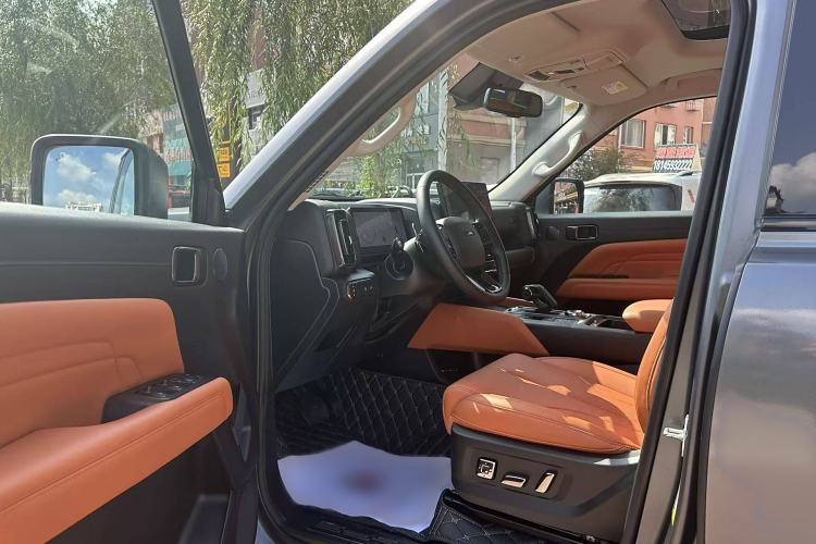 Used Haval H9 2024 2.0T Gasoline All-Wheel-Drive Extreme Edition Interior 3