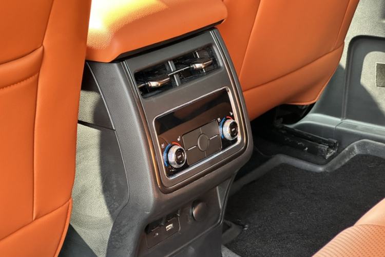 Used Haval H9 2024 2.0T Gasoline All-Wheel-Drive Extreme Edition Interior 3