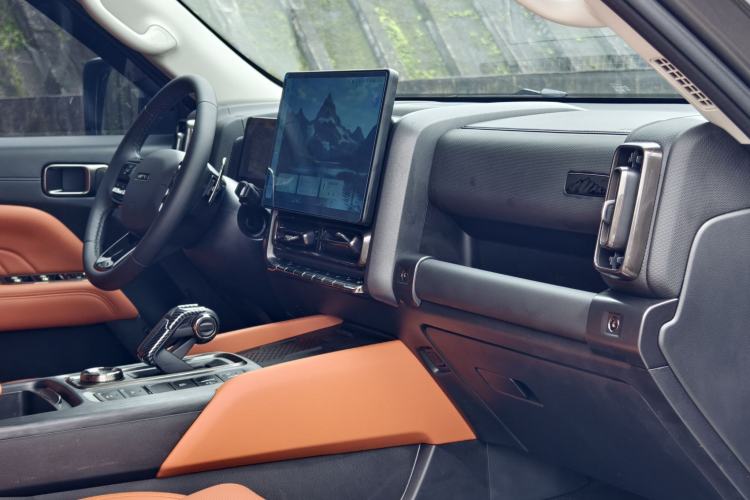Used Haval H9 2024 2.0T Gasoline All-Wheel-Drive Extreme Edition Interior 4