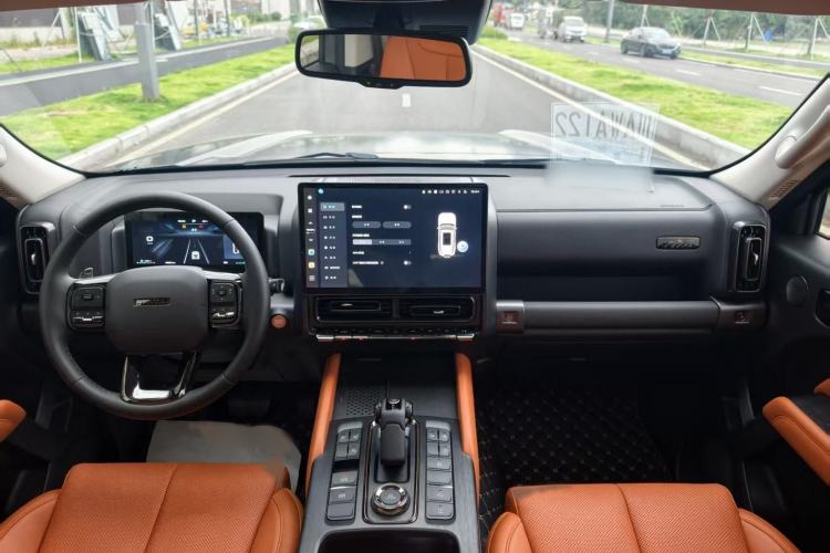 Used Haval H9 2024 2.0T Gasoline All-Wheel-Drive Extreme Edition Interior 4