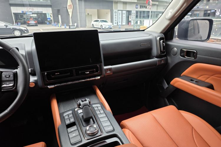 Used Haval H9 2024 2.0T Gasoline All-Wheel-Drive Extreme Edition Interior 4