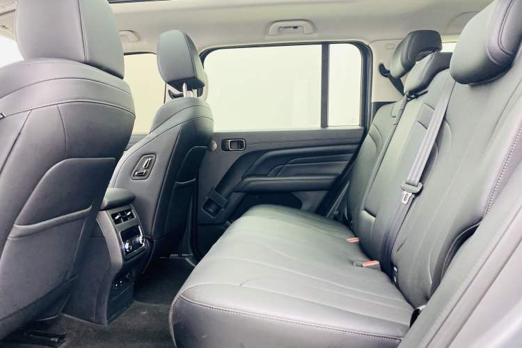 Used Haval H9 2024 2.0T Gasoline All-Wheel-Drive Extreme Edition Interior 4