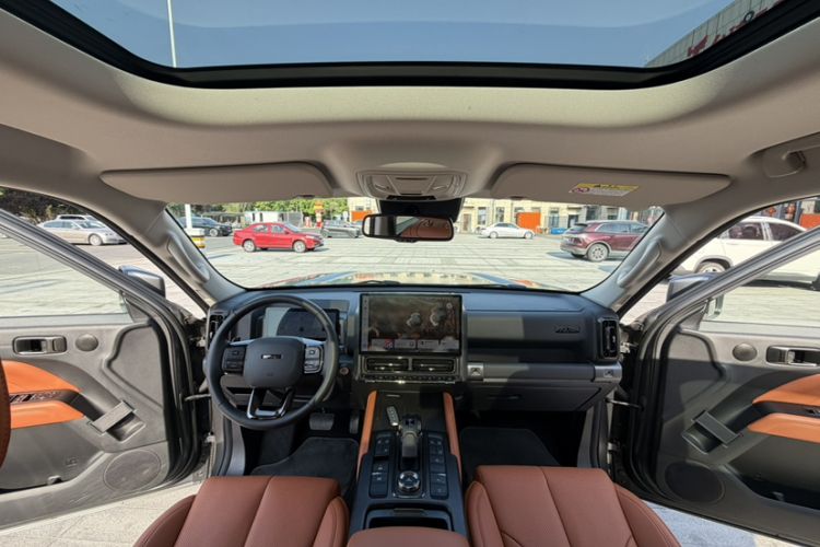 Used Haval H9 2024 2.0T Gasoline All-Wheel-Drive Extreme Edition Interior 5