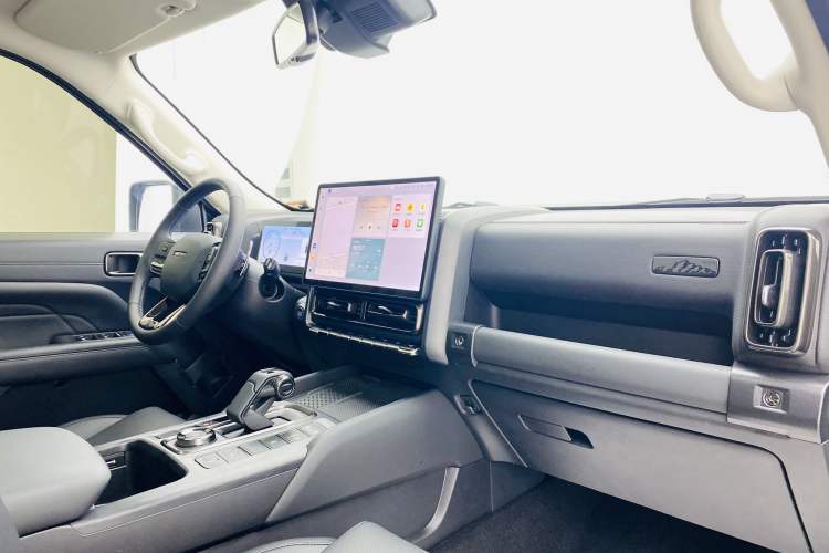 Used Haval H9 2024 2.0T Gasoline All-Wheel-Drive Extreme Edition Interior 5