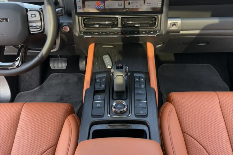 Used Haval H9 2024 2.0T Gasoline All-Wheel-Drive Extreme Edition Interior 6