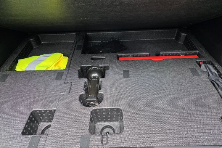 Used Haval H9 2024 2.0T Gasoline All-Wheel-Drive Extreme Edition Interior 9